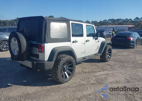 2008 Jeep Wrangler Unlimited X из США, поврежденный, VIN 1J4GA391X8L542610